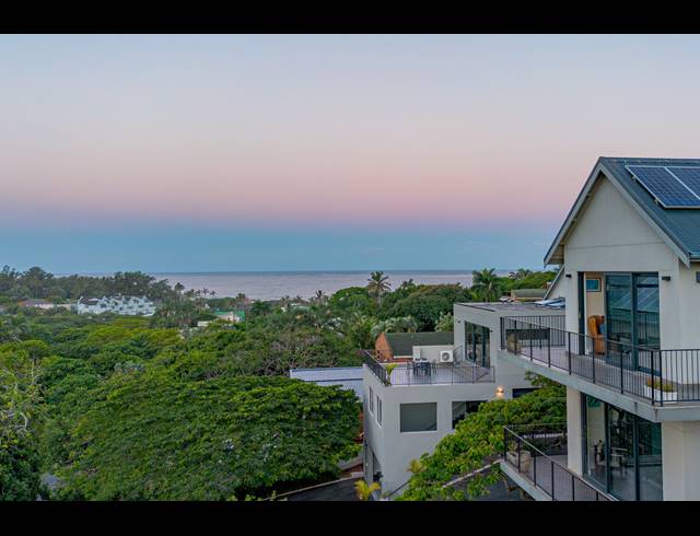 11 BEDROOM FREEHOLD FOR SALE IN SALT ROCK